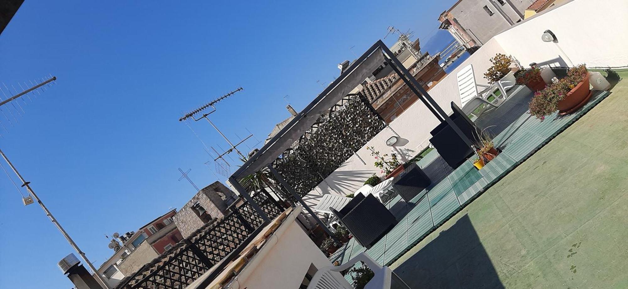 קליארי Rosa'S Apartment With Terrace מראה חיצוני תמונה